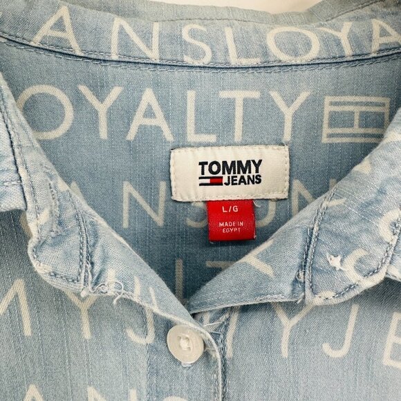 Tommy Hilfiger Chambray Spell Out 3/4 Sleeve Relaxed Y2K Button Front Large Top - Picture 2 of 7